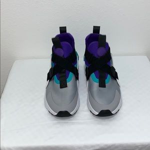 Women’s Nike Air Huarache